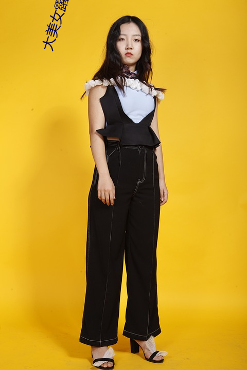 大美女露大胸奶头无遮挡
